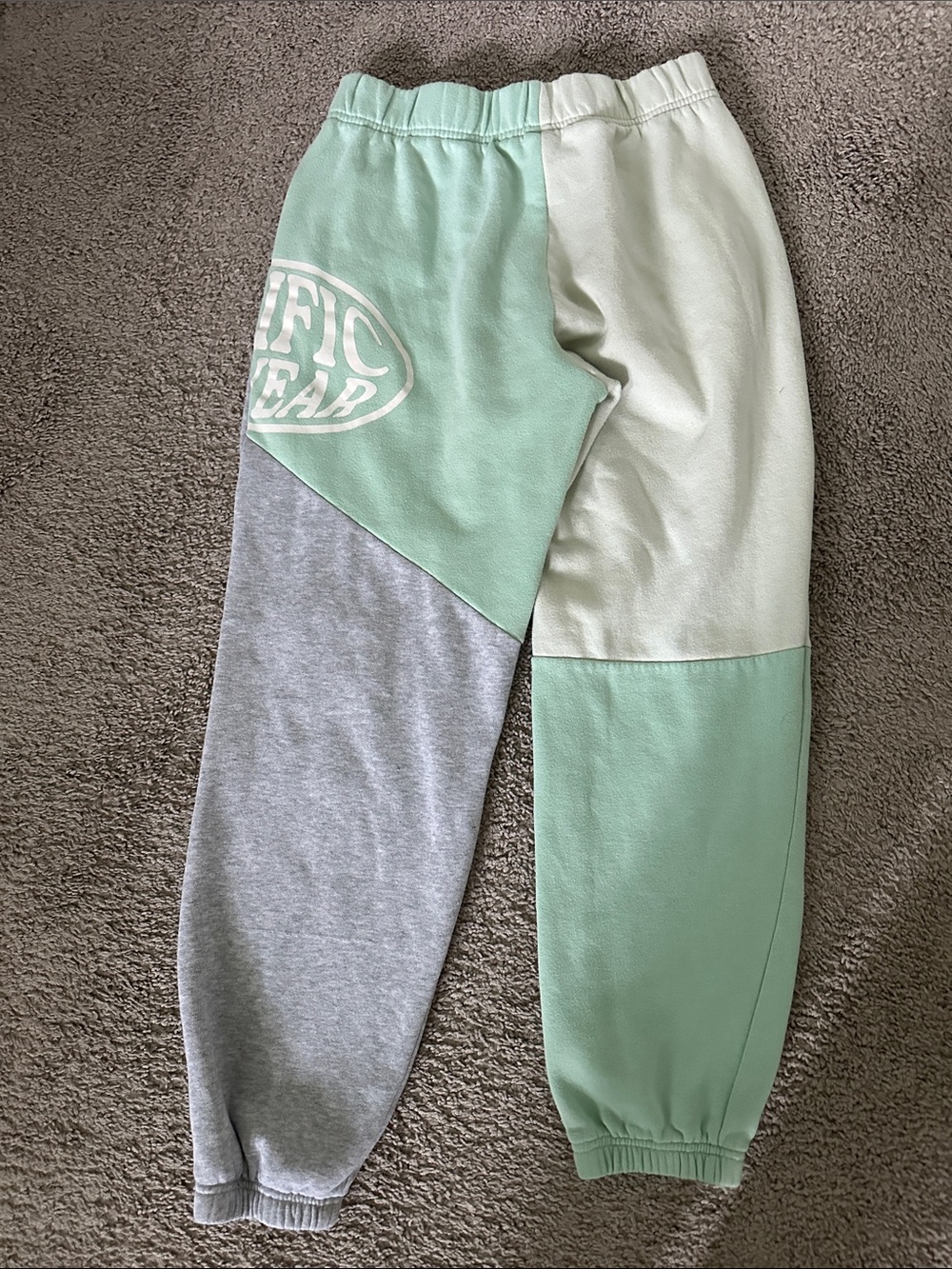 Pac Sun Colorblock Joggers in Mint Green and Light Gray - Picture 3 of 7